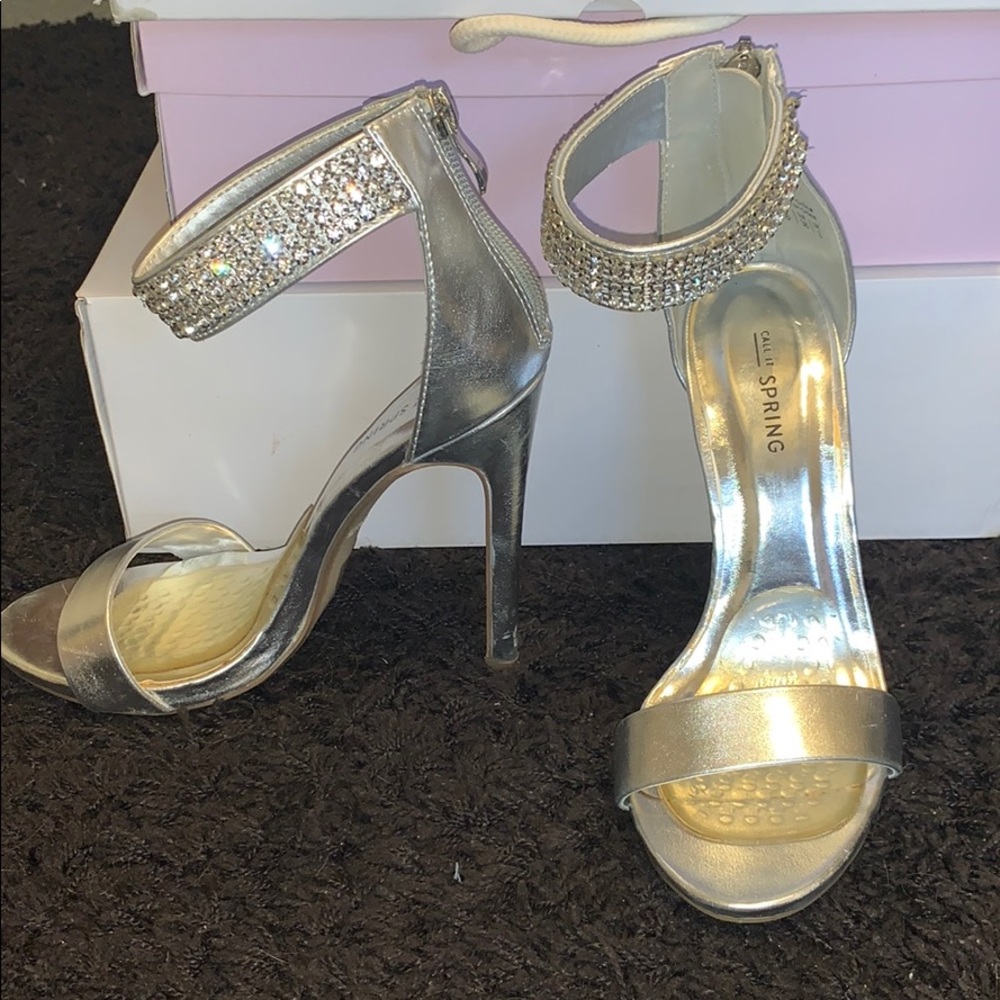 Prom shoes